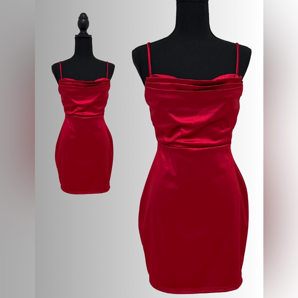 NWT - WINDSOR - RED SATIN Cocktail/Prom Dress - Sz M (Label is Large runs small)